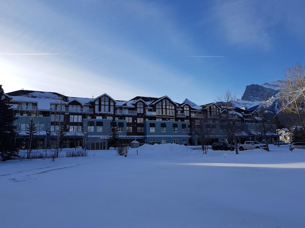 Sunset Resorts Canmore And Spa מראה חיצוני תמונה