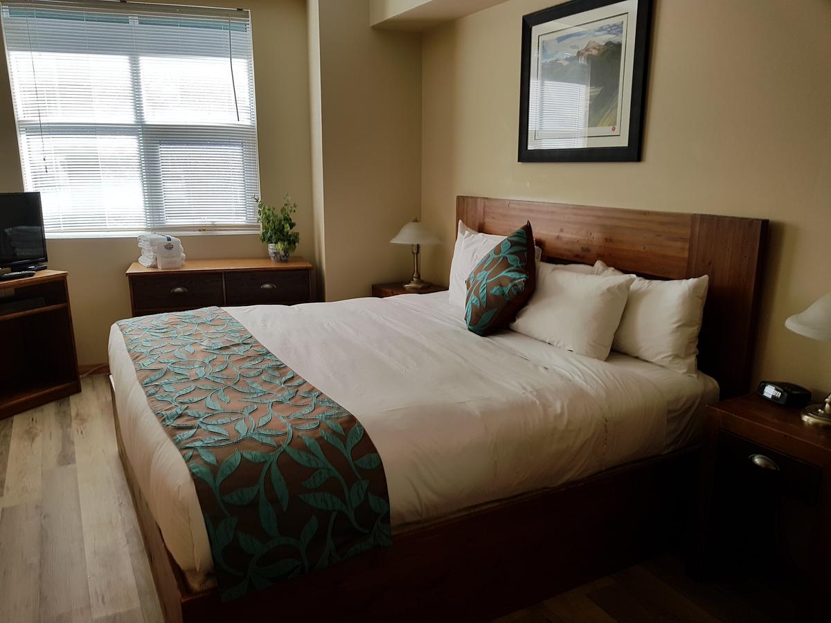 Sunset Resorts Canmore And Spa מראה חיצוני תמונה